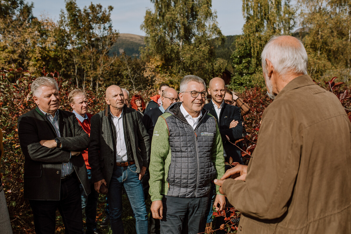 Landesrat Josef Schwaiger, Obmann des Salzburger Agrar Marketings, war bei der BILLA Lokalitätstour persönlich mit dabei.