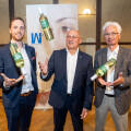 v.l.n.r.
Christoph Fingerlos, Weinkellerei Wegenstein
Herbert Toifl, Geschäftsführer Weinkellerei Wegenstein
Werner Rosenberger, ALPLA Sales Director Austria