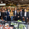 (v.l.n.r.): Bernhard Kreuzer (BILLA Vertriebsleiter), Thomas Hemmelmayr (BILLA Regionalitätsmanager), Markus Kuntke (Head of Trend und Innovation bei REWE International AG), Hannes Gruber (BILLA Vertriebsdirektor), Birgit Polster (Startup Finanzexpertin GründerCenter Erste Bank), Jörg Tomantschger (Senior Expert Clever Clover), Songül Weissenbacher (BILLA Frischemanagerin), Patrick Götz (Vorstand Tiroler Sparkasse), Gerhard Narr (Gründercenter Tiroler Sparkasse) und Gerhard Schmid (BILLA Regionalitätsmanager) freuten sich über das erfolgreiche Meet up-Event in Innsbruck.