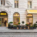 Außenansicht des BILLA Flagship-Stores am Wiener Michaelerplatz