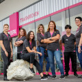 Shop Managerin Claudia Mayer und Team