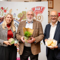 v.l.n.r.: Klaudia Atzmüller, Franz Fischler und Andreas Steidl