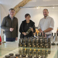 Thomas Steingruber (BILLA sales director for Upper Austria), Karin Maleninsky (cider and brandy sommelier) and Albert Mayer (BILLA regional scout).