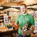 The shelves of ADEG merchant Walter Schmutterer junior from Reisenberg in the district of Baden also stock numerous local specialities at Easter that will make gourmets' hearts beat faster.