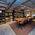 All wine bar products can also be taken home at the prices valid on site.