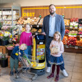 BILLA retailer Marko Miskovic and his young customers are delighted with the support provided by the robots in his store in Gloggnitz.