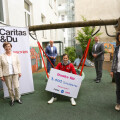 From left: Doris Schmidauer, #wirtun Ambassador; Christian Zimlich, Country Manager P&G Austria; Klaus Schwertner, Executive Director of Caritas in the Archdiocese of Vienna; Thomas Lichtblau, CEO BIPA and Clementine Rath, Director of the Mother and Child House Immanuel at the handover of donations at the Mother and Child House Immanuel