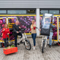 From left: Asima Ibric (BILLA E-Commerce Salzburg), Hannes Gruber (BILLA Head of Sales), Rabia Merdzic (BILLA Store Manager Linzer Bundesstraße 104) and Felix Köndgen (BILLA E-bike supplier) are happy about the innovative e-bikes in Salzburg