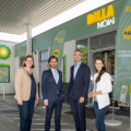 From left: Birgit Sommer, Retail Manager bp Austria, Brian Beck, Spokesman of the Board ADEG, Jürgen Öllinger, ADEG Board Member, Melanie Milchram-Pinter, Managing Director bp Austria