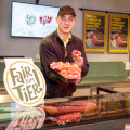 From 12 October onwards, in all BILLA and BILLA PLUS stores in Vienna, Lower Austria, Upper Austria and Burgenland with service counters, only fresh meat and chicken from Ja! Natürlich or 