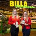 Klaudia Atzmüller, Ja! Natürlich Managing Director, and Verena Wiederkehr, BILLA Head of Plant-Based Business Development, are pleased about the expansion of the plant-based range of BILLA own brands.