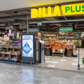 BILLA and BILLA PLUS entrance areas become digital advertising platforms.