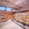 On around 700 m2 of sales space, customers can expect a diverse range that impresses above all with its freshness, quality and selected regional products.
