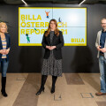 v.l.: Katharina Mühl (Glücksbotschafterin und Mentalcoach), Elke Wilgmann (Vorstand Consumer BILLA MERKUR Österreich) und Stefan Schiel (Managing Director marketmind) bei der Präsentation des BILLA Österreich Report 2021.