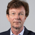 Nach über 13 Jahren als Leiter der REWE Group-Unternehmenskommunikation scheidet Martin Brüning (56) am 30. Juni 2022 auf eigenen Wunsch und im besten Einvernehmen aus dem Unternehmen aus.