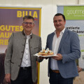 Thomas Steingruber (Vertriebsdirektor BILLA) und Florian Hippesroither (Geschäftsführer bei Gourmetfein) waren am BILLA Stand vertreten.