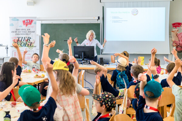 The Yes! Natürlich course at the children's university