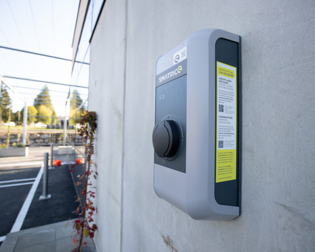 E-Ladestation von SMARTRICS beim BILLA in Obdach